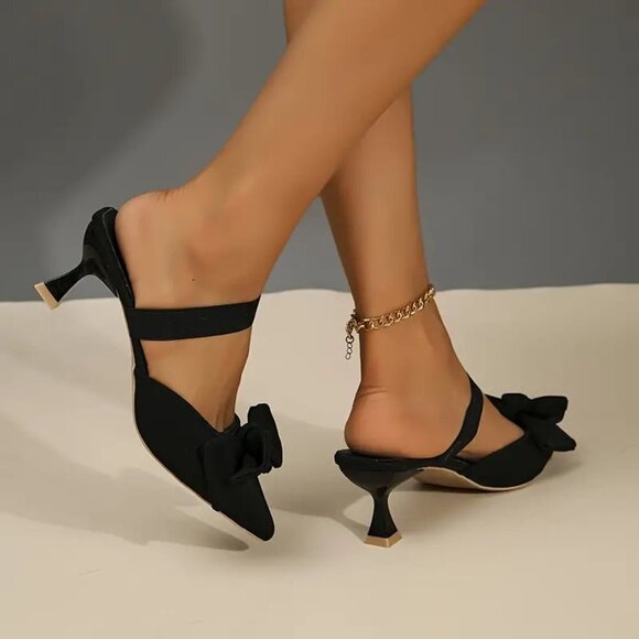 Travel Passions - Black Bowknot Decor Elegant Point Toe Dress Pumps - Picture 4 of 5